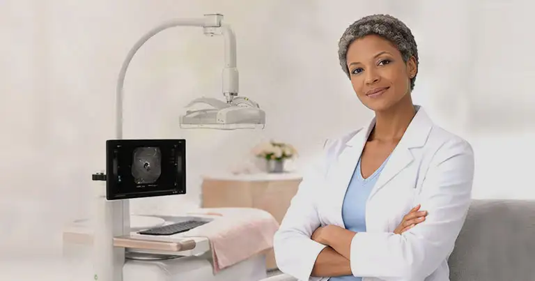 Radiologist in a reassuring breast screening environment at Genesis Tampa designed to give women confidence in ABUS screening